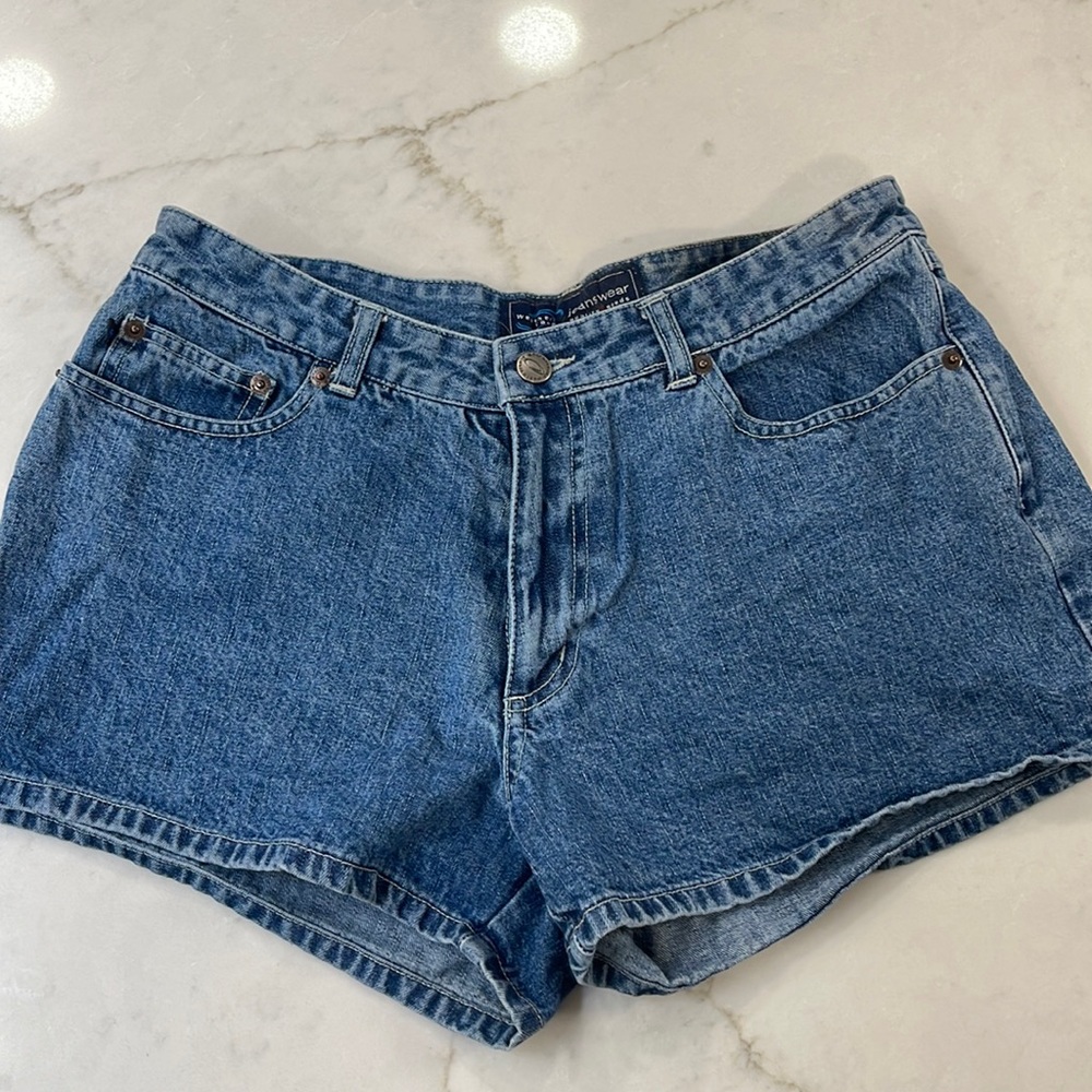Weathervane denim shorts, back zipper pockets